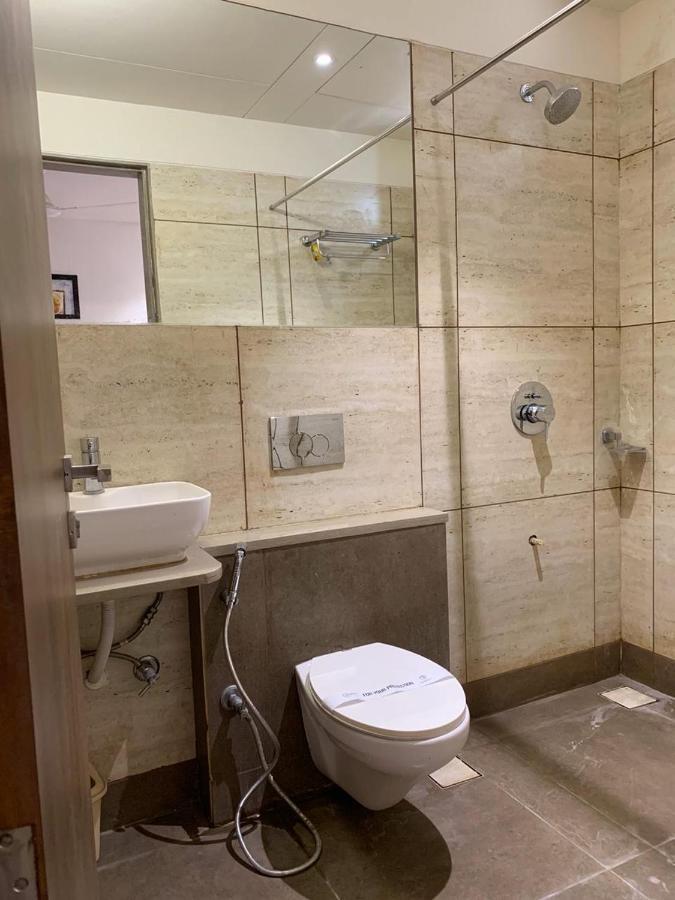 Hotel Regency Surat Luaran gambar